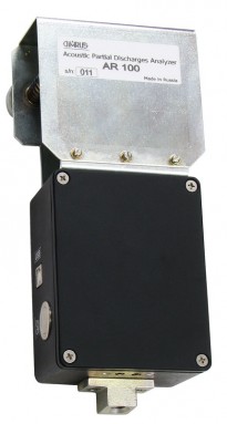 AR 100 - прибор контроля акустических частичных разрядов в изоляции на токоведущих шинах